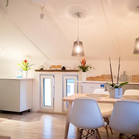 Kinski - Afra Group *