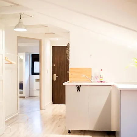 Lägenhet Kinski - Afra Group *