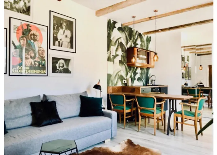 Kinski - Afra Group Apartment *