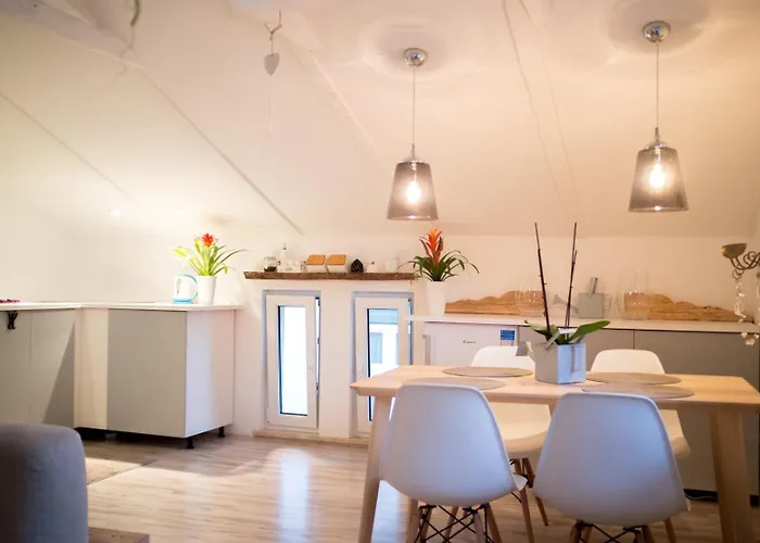 Kinski - Afra Group *